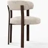 Fotel do salonu z podłokietnikami tapicerowany w tkaninie chenille – Nogi w ciemnym efekcie drewna – Ergonomiczny i nowoczesny design – Okare image 7