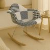 Fotel bujany w stylu nordyckim Patchwork – tapicerowany w tkaninie – Patchwork Sam  image 7