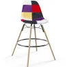 Stołek barowy – Tapicerka Patchwork – Skandynawski design i drewniane nogi – Skögur image 9